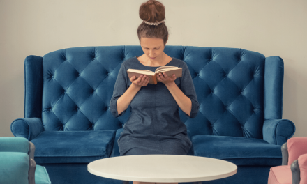 From Scratch to Stardom: Your Guide in Becoming a Best-Selling Author in 2021